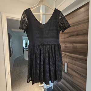 Dress- Medium -NEW